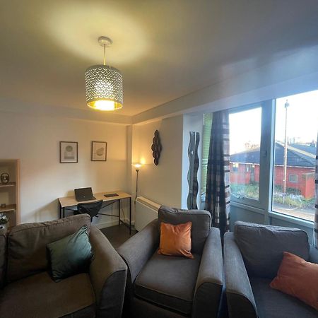 Business & Leisure City Centre 2 Bed En-Suite Apartment With Free Parking And Netflix Coventry Eksteriør billede
