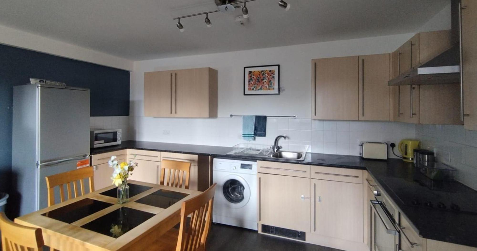Business & Leisure City Centre 2 Bed En-Suite Apartment With Free Parking And Netflix Coventry Eksteriør billede