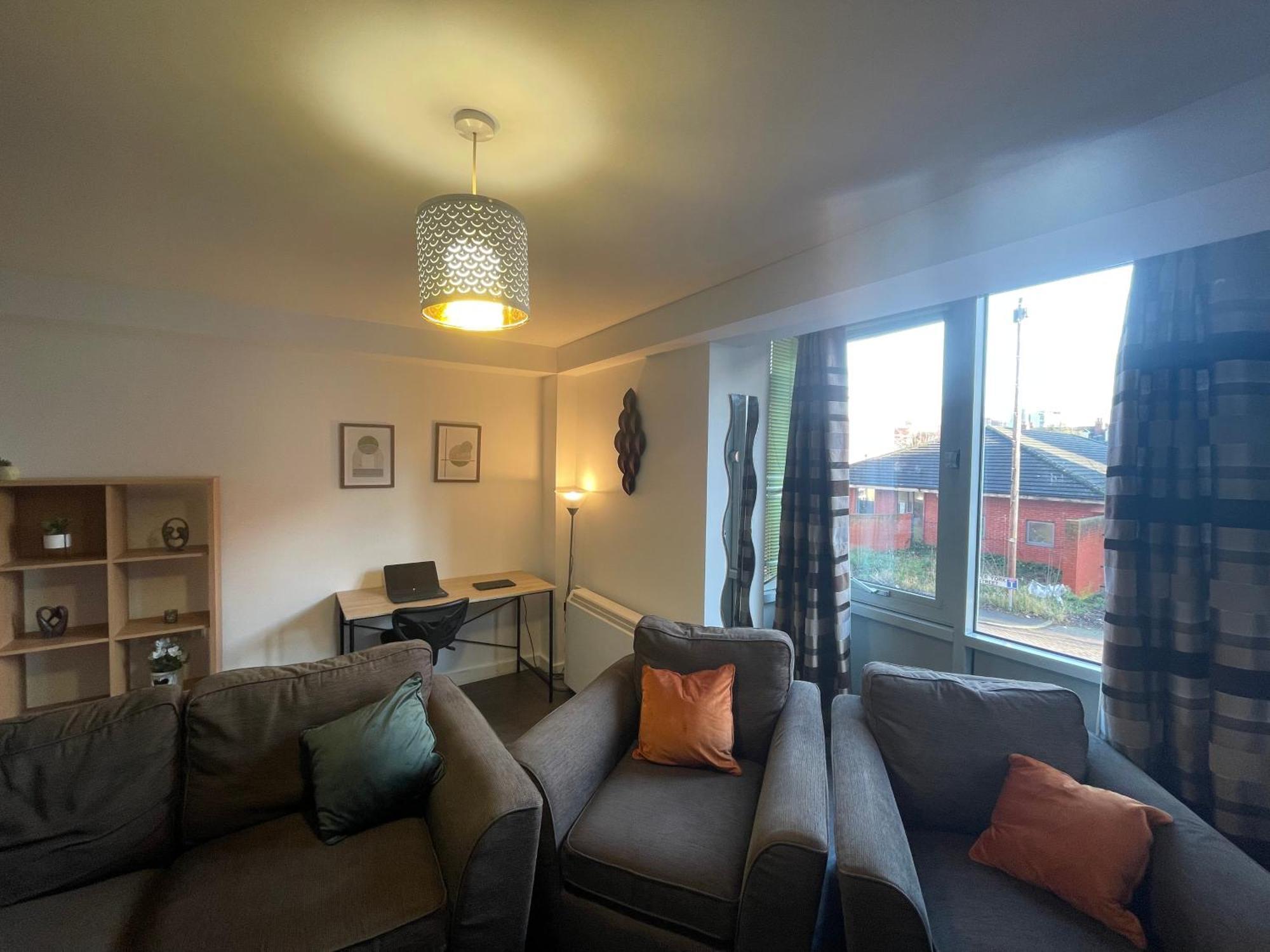 Business & Leisure City Centre 2 Bed En-Suite Apartment With Free Parking And Netflix Coventry Eksteriør billede