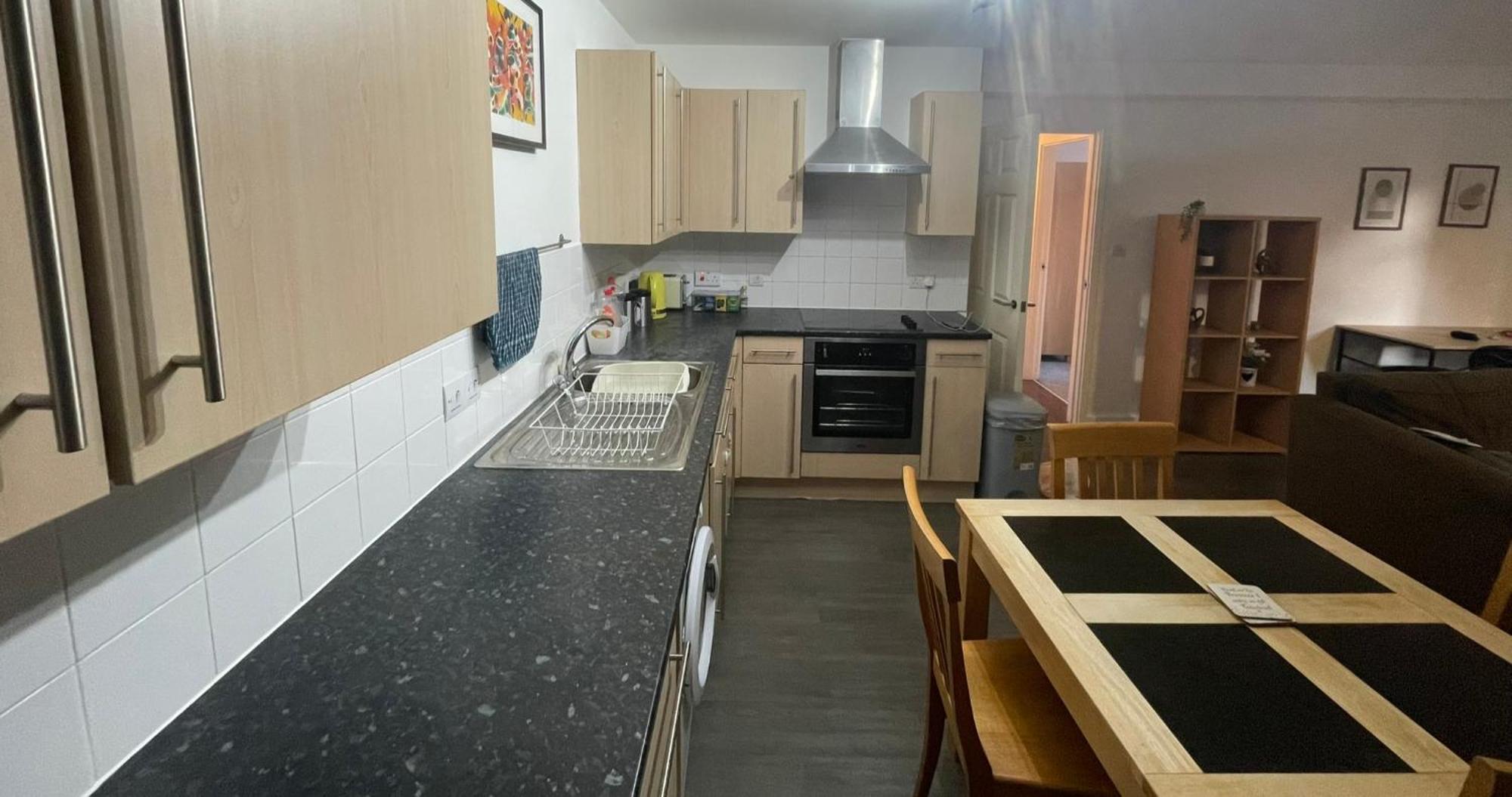 Business & Leisure City Centre 2 Bed En-Suite Apartment With Free Parking And Netflix Coventry Eksteriør billede