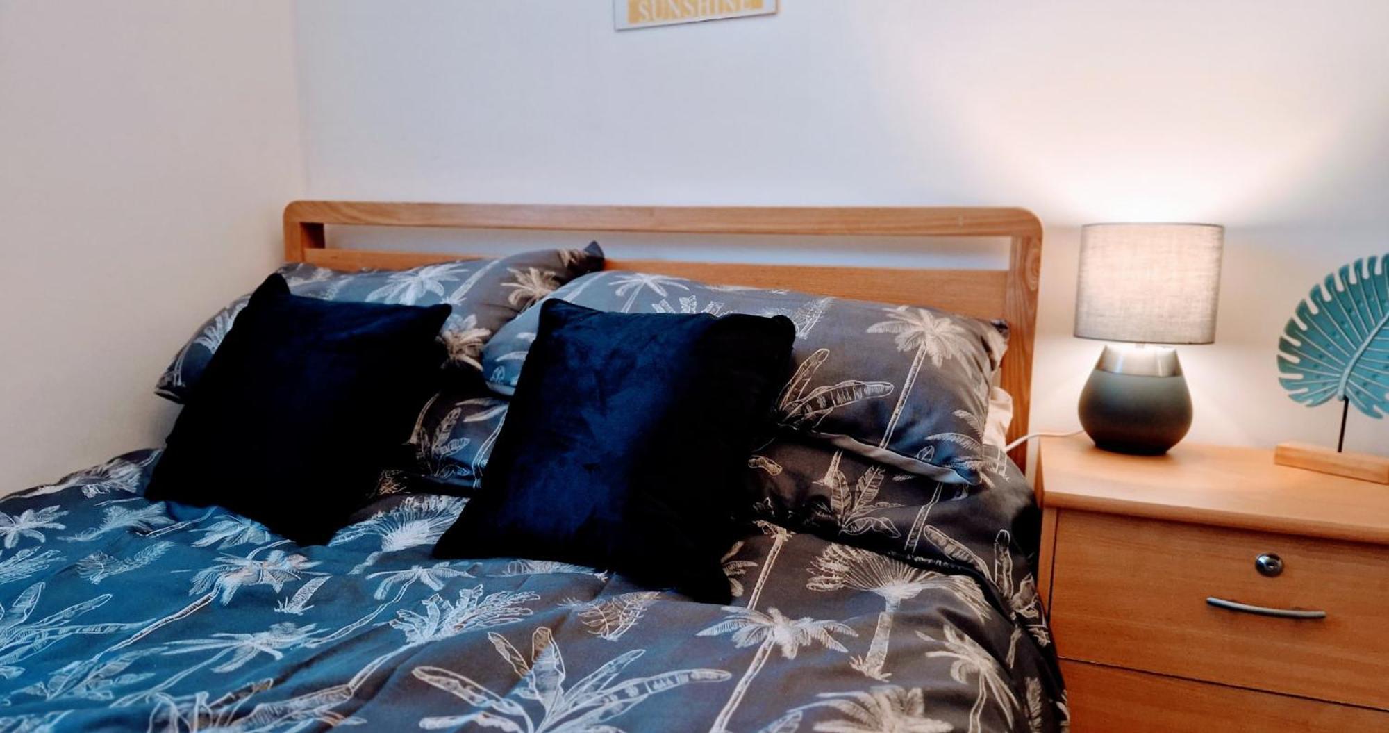 Business & Leisure City Centre 2 Bed En-Suite Apartment With Free Parking And Netflix Coventry Eksteriør billede