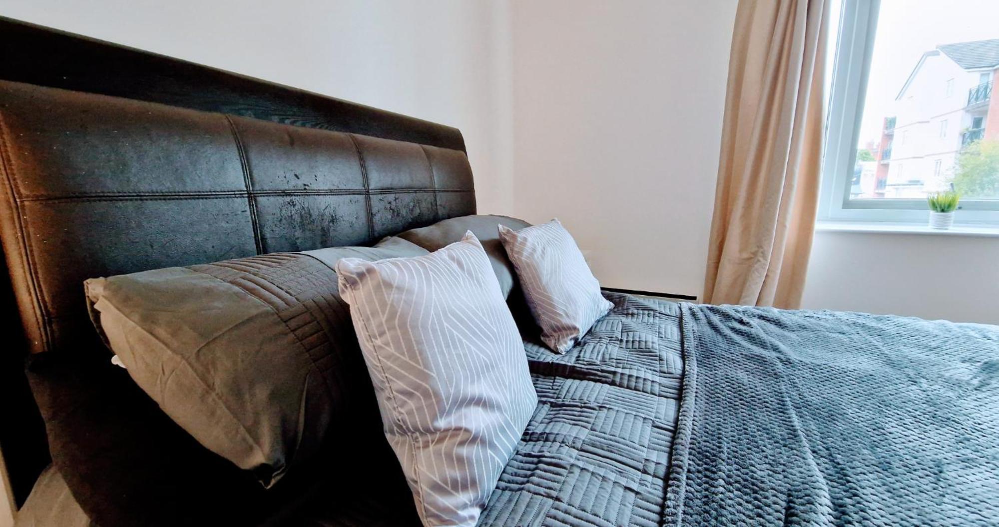 Business & Leisure City Centre 2 Bed En-Suite Apartment With Free Parking And Netflix Coventry Eksteriør billede